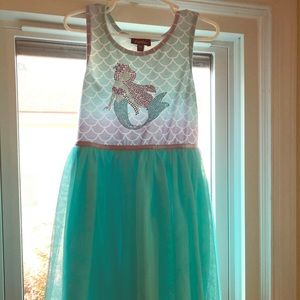 Sparkly mermaid dress with tulle skirt 🧜🏻‍♀️